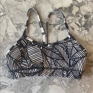 Lululemon Flow Y Bra size 4